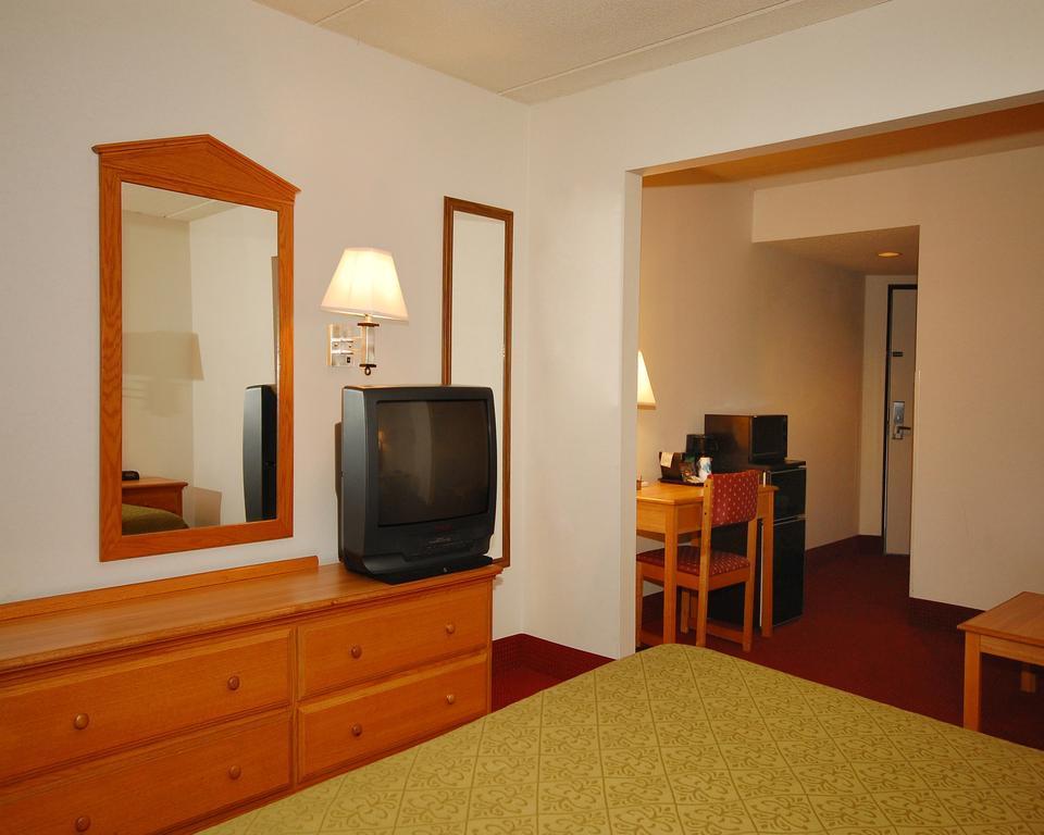 Quality Inn Selma - Smithfield Εξωτερικό φωτογραφία