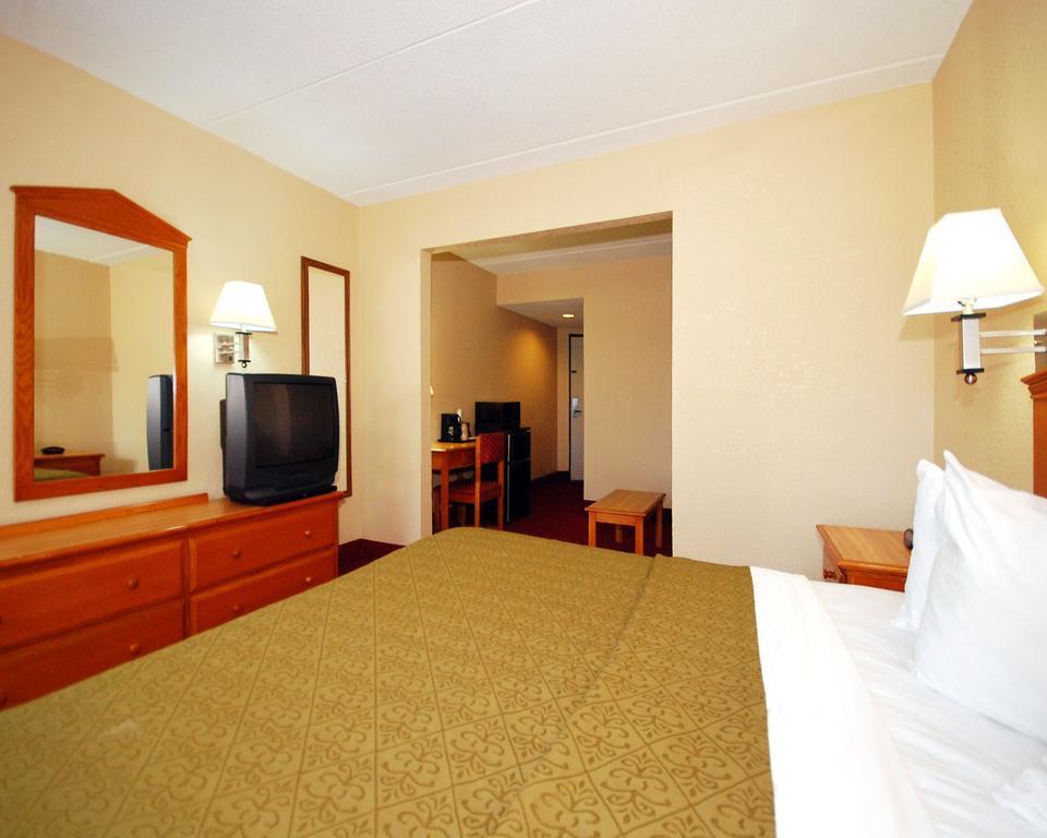 Quality Inn Selma - Smithfield Εξωτερικό φωτογραφία