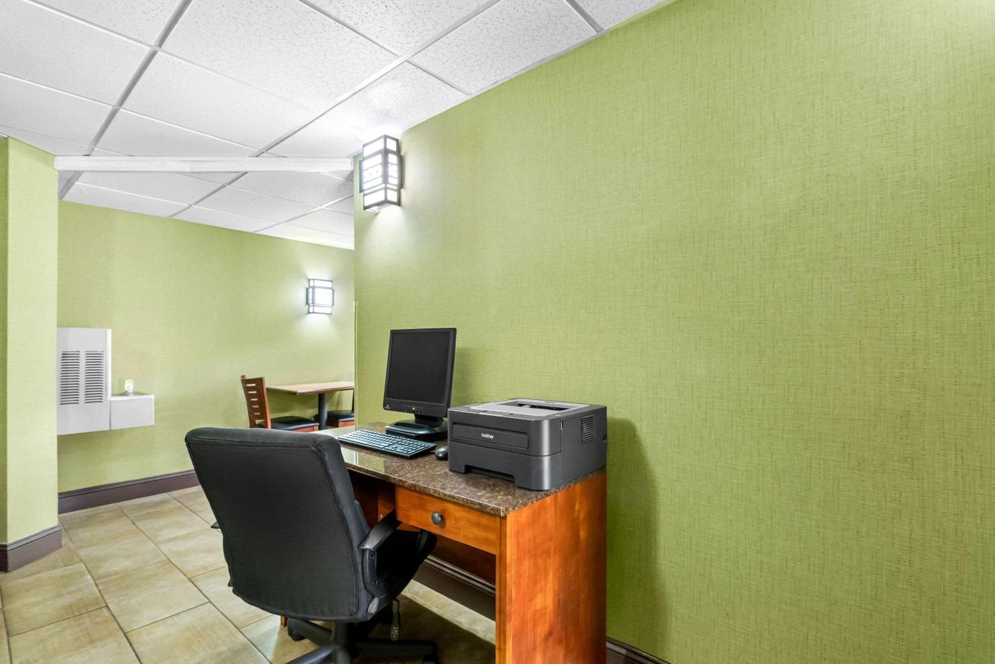 Quality Inn Selma - Smithfield Εξωτερικό φωτογραφία