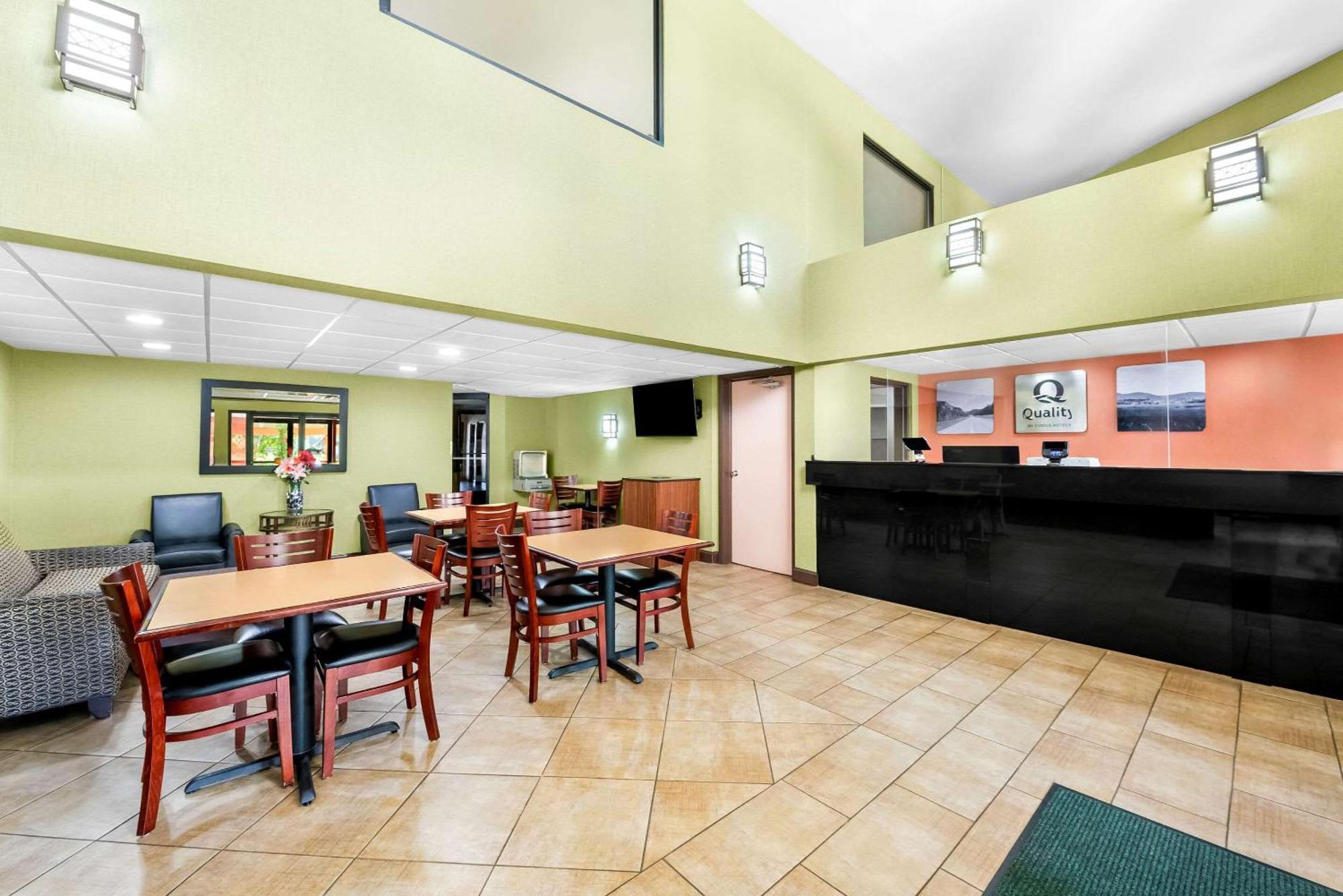 Quality Inn Selma - Smithfield Εξωτερικό φωτογραφία