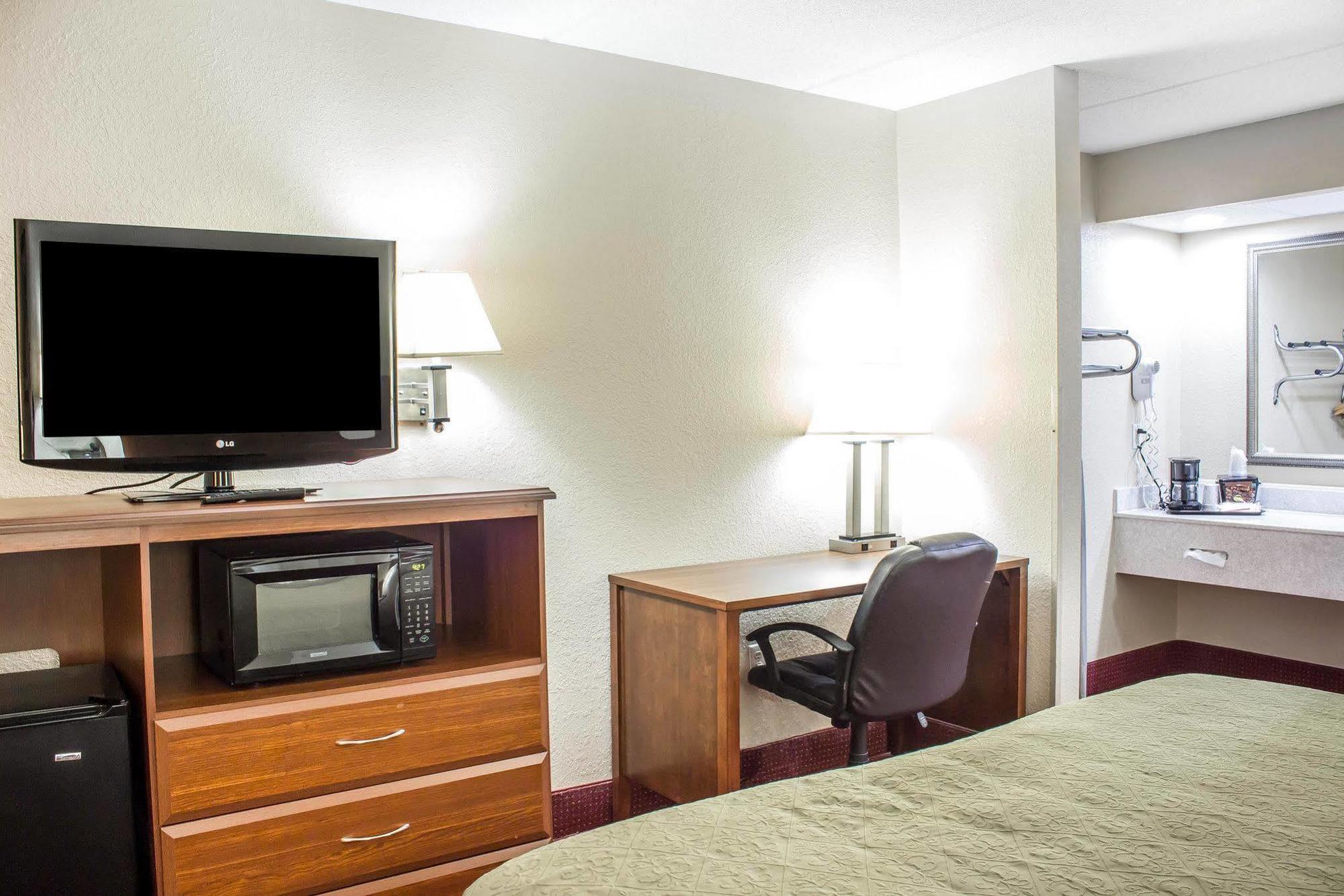 Quality Inn Selma - Smithfield Εξωτερικό φωτογραφία