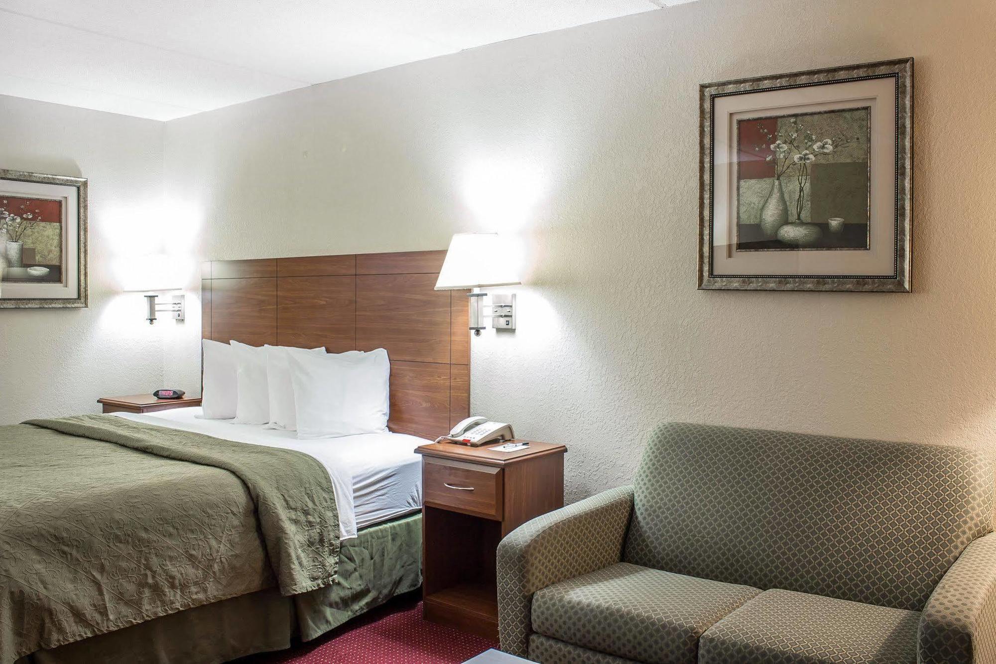 Quality Inn Selma - Smithfield Εξωτερικό φωτογραφία